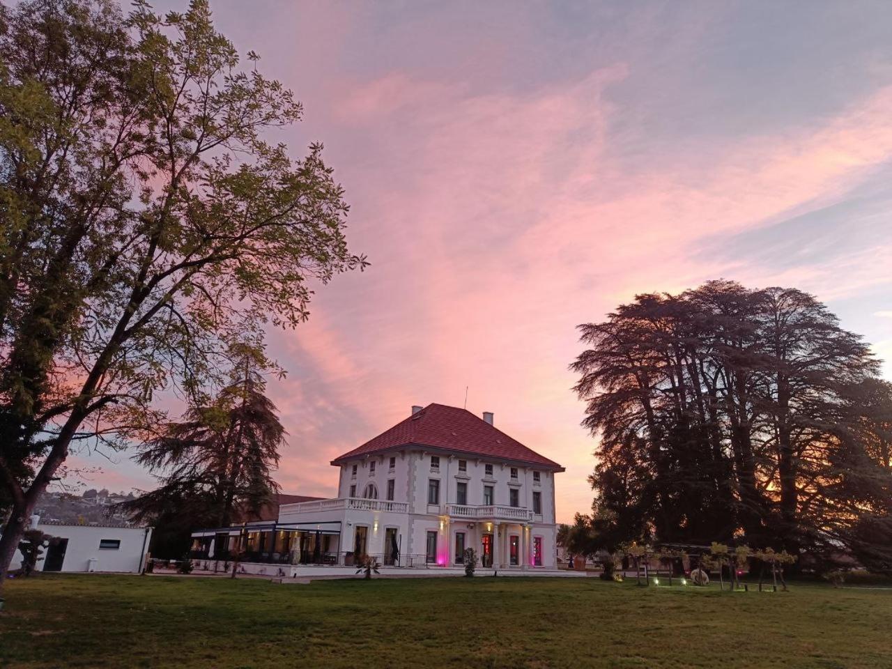 Sequoias Golf & Ressort Otel Ruy-Montceau Dış mekan fotoğraf