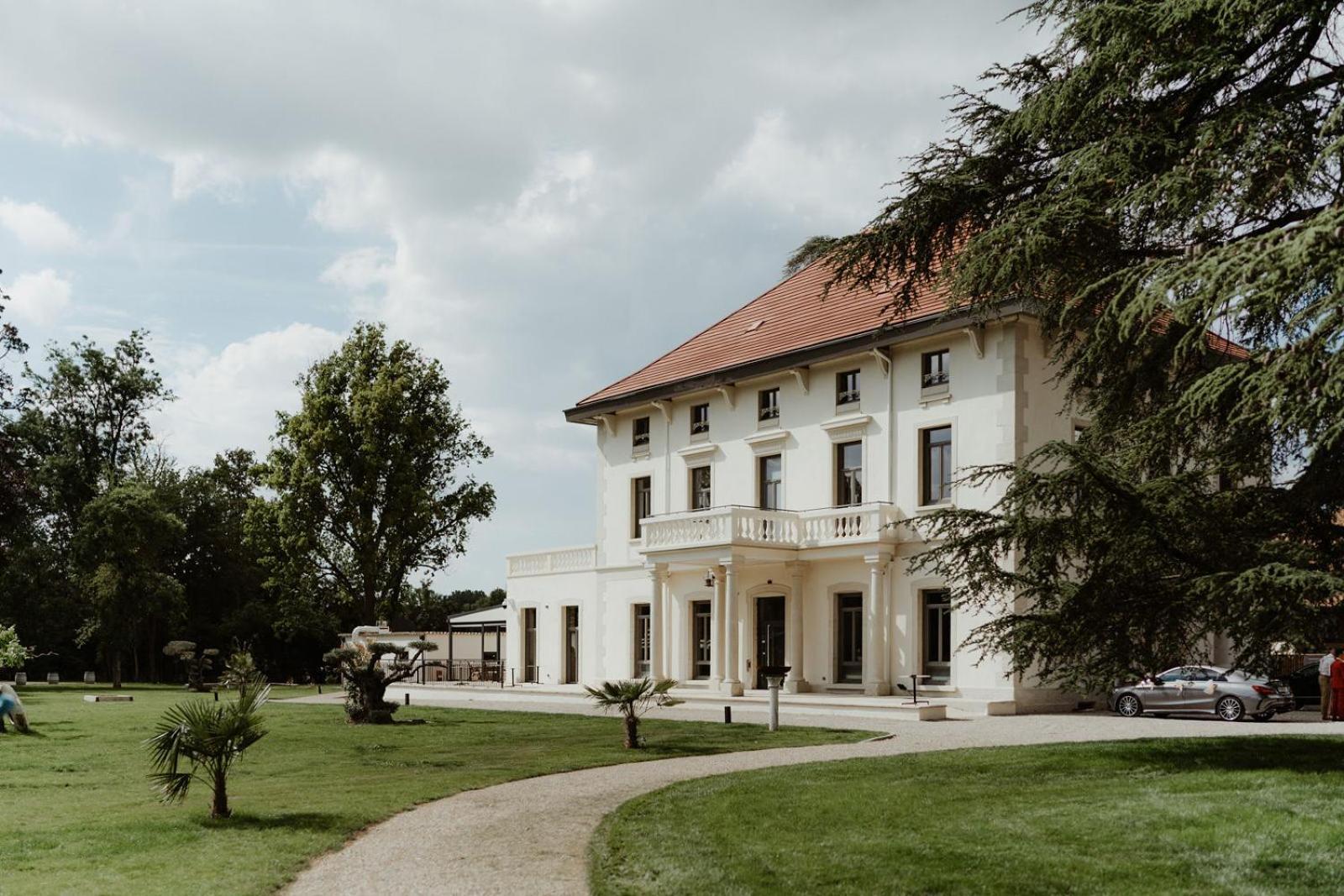 Sequoias Golf & Ressort Otel Ruy-Montceau Dış mekan fotoğraf