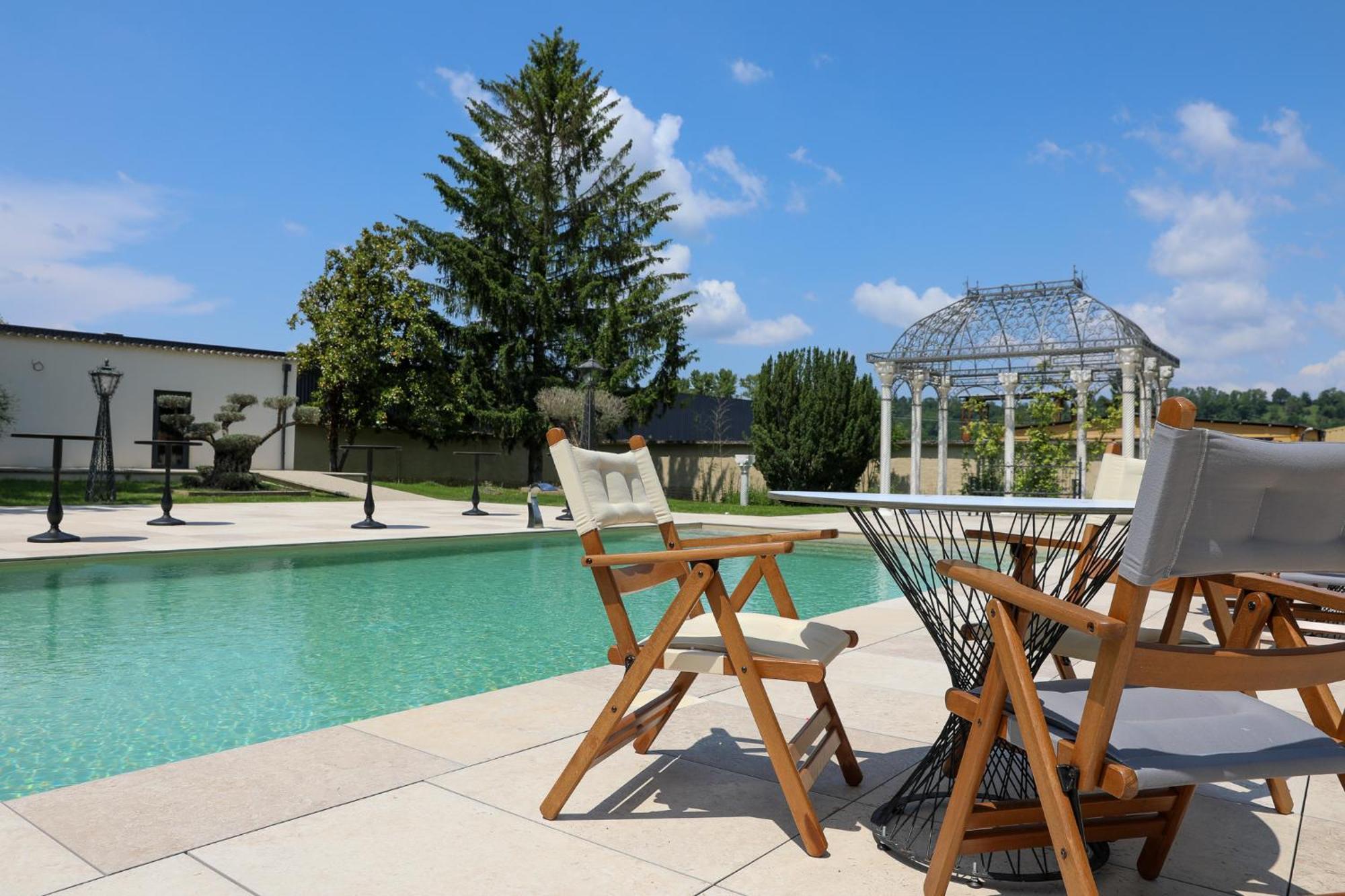 Sequoias Golf & Ressort Otel Ruy-Montceau Dış mekan fotoğraf
